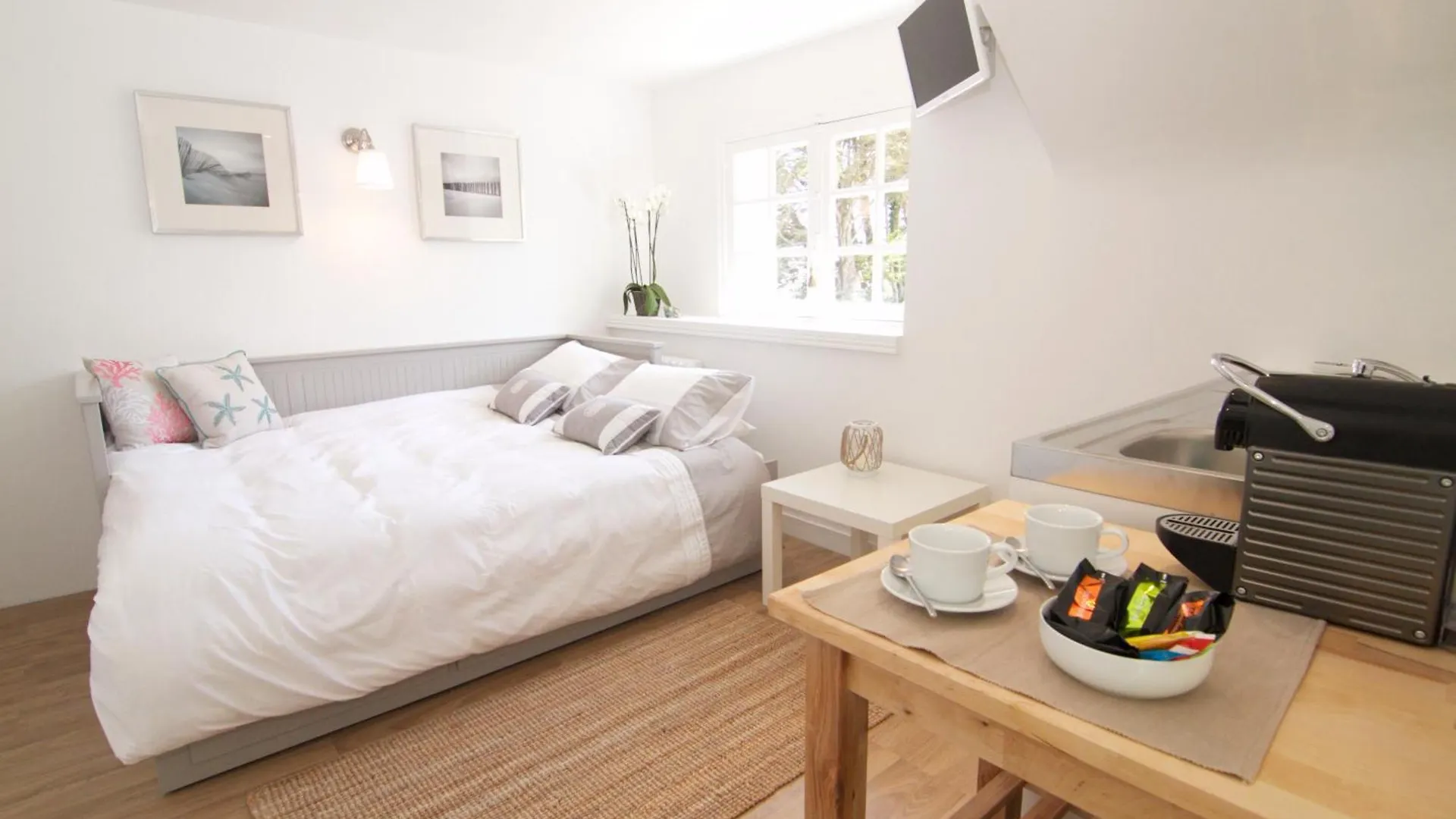 Villa Prat Bras - Appartements Clohars-Carnoet 0*,  France